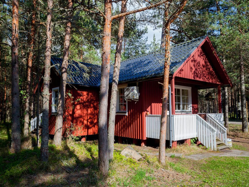 Roosta Holiday Village Noarootsi Exteriör bild