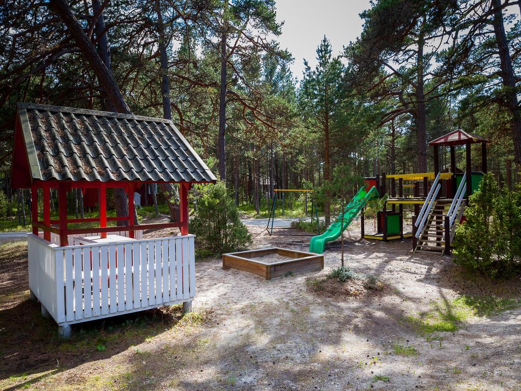 Roosta Holiday Village Noarootsi Exteriör bild